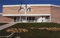 Palazzo Mostre e Congressi "Giacomo Morra"